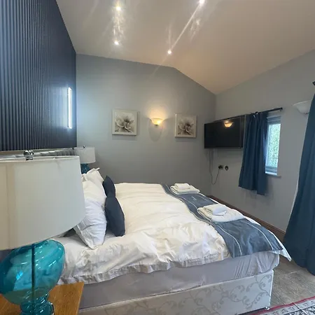 Hotel & - Stylish With Breathtaking Views - Longer, Save