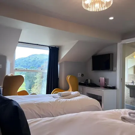 & - Stylish With Breathtaking Views - Longer, Save 4* Ambleside